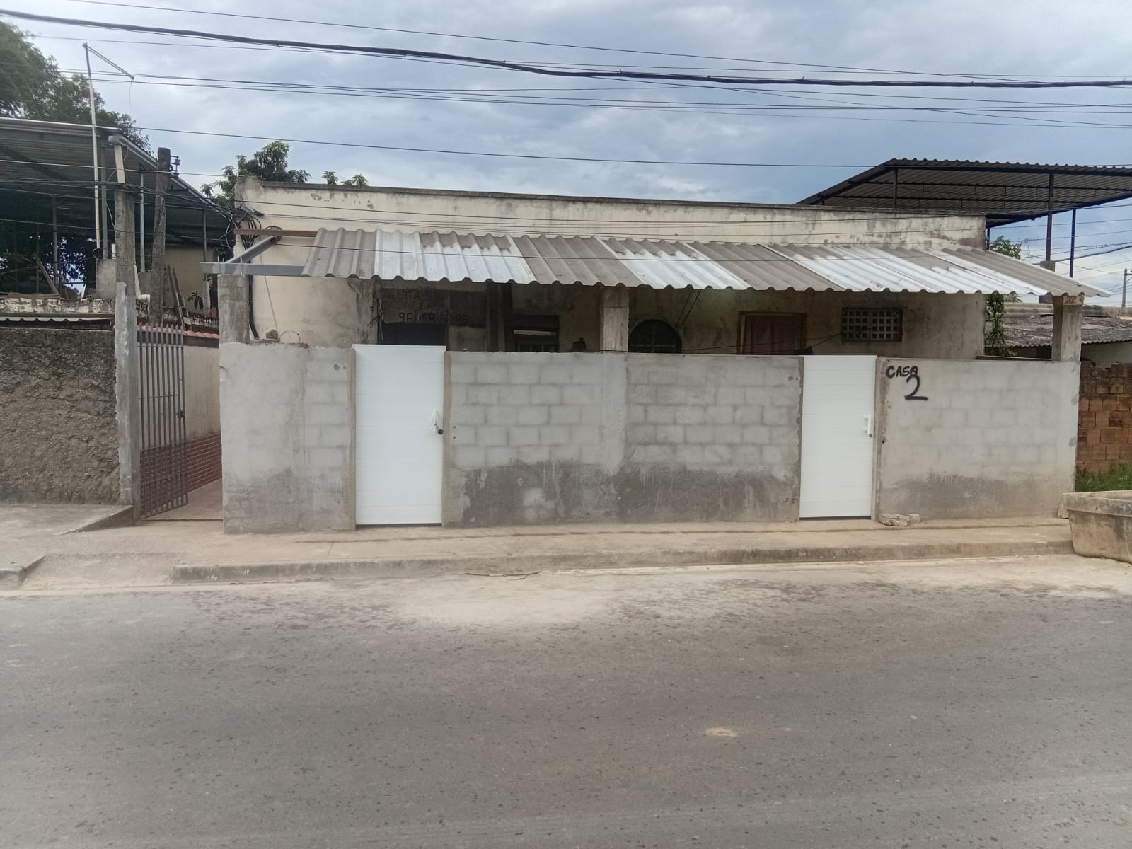 Casa para alugar em Austin, Nova Iguaçu — Vila americana