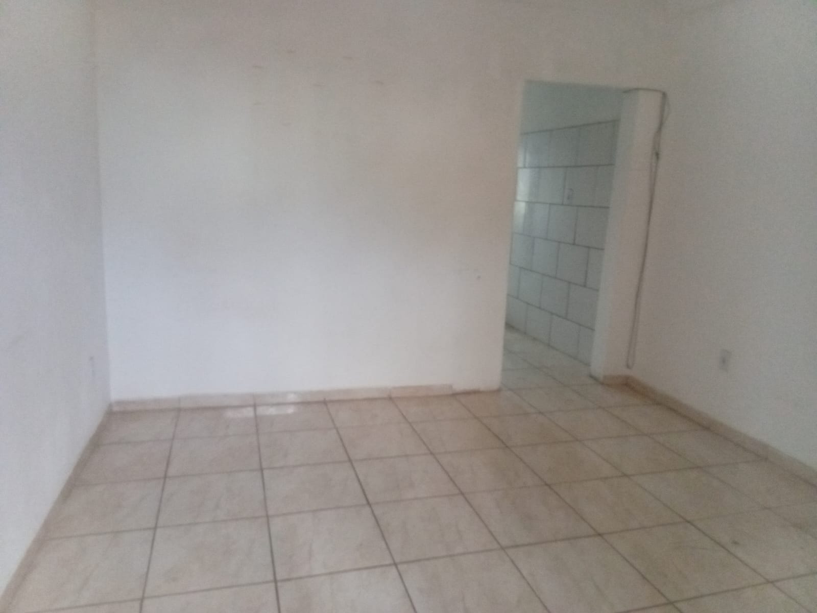 Apartamento para alugar em Austin, Nova Iguaçu — Ap 102
